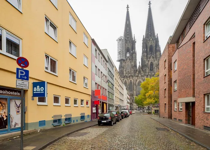 A&O Koeln Dom